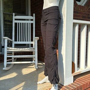 Juniors LEI size 5 black pants that are fun to wear!